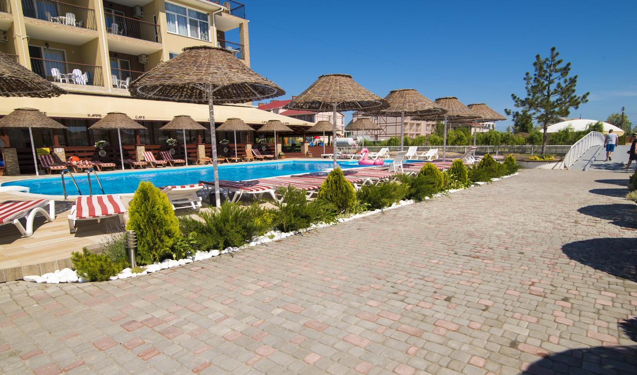 Kovcheg Hotel Satoka Exterior foto